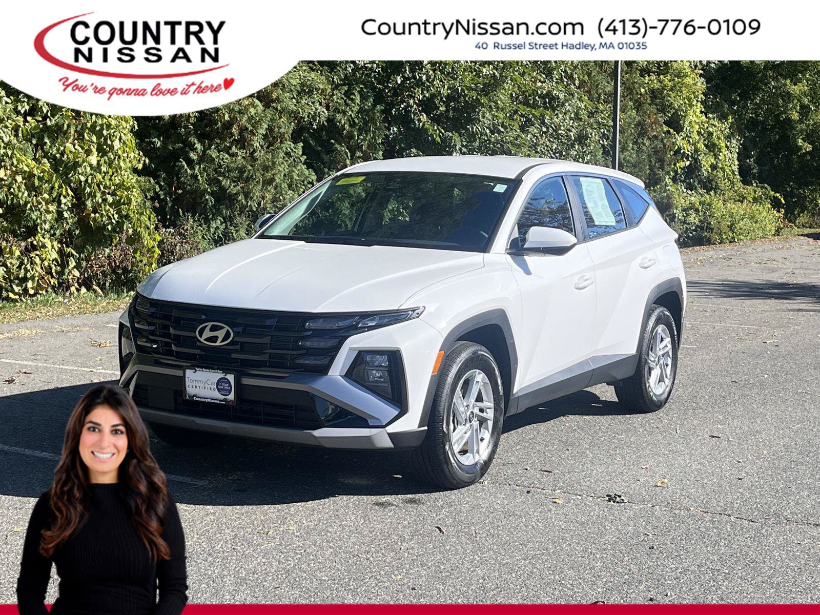 Used 2025 Hyundai Tucson SE AWD/4WD image 1