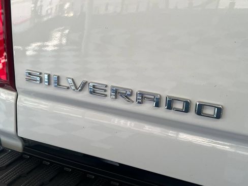 Used 2021 Chevrolet Silverado 2500 LTZ w/ Z71 Chrome Sport Edition AWD/4WD image 16