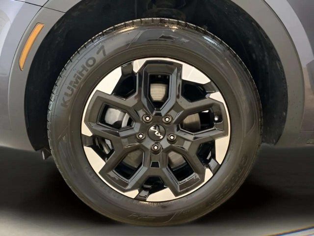 Used 2025 Kia Sorento S AWD/4WD image 95