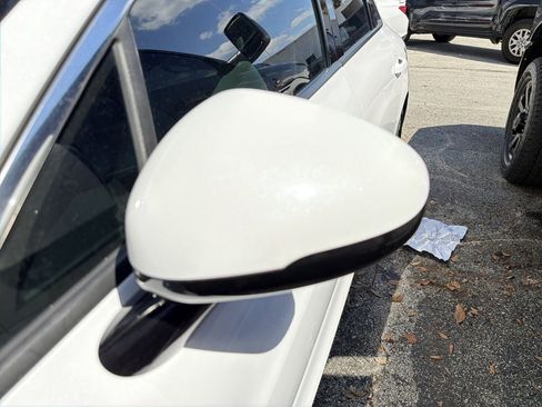 Used 2023 Kia K5 EX FWD image 5