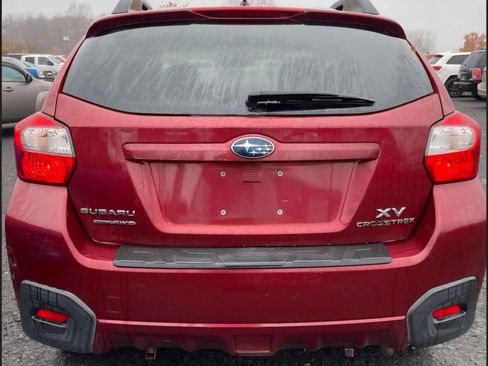 Used 2014 Subaru Crosstrek 2.0i Premium w/ Moonroof Package image 7