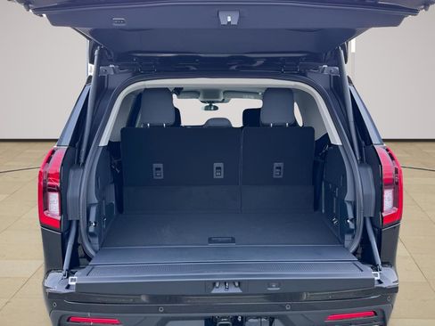 New 2026 Ford Expedition Active AWD/4WD image 18