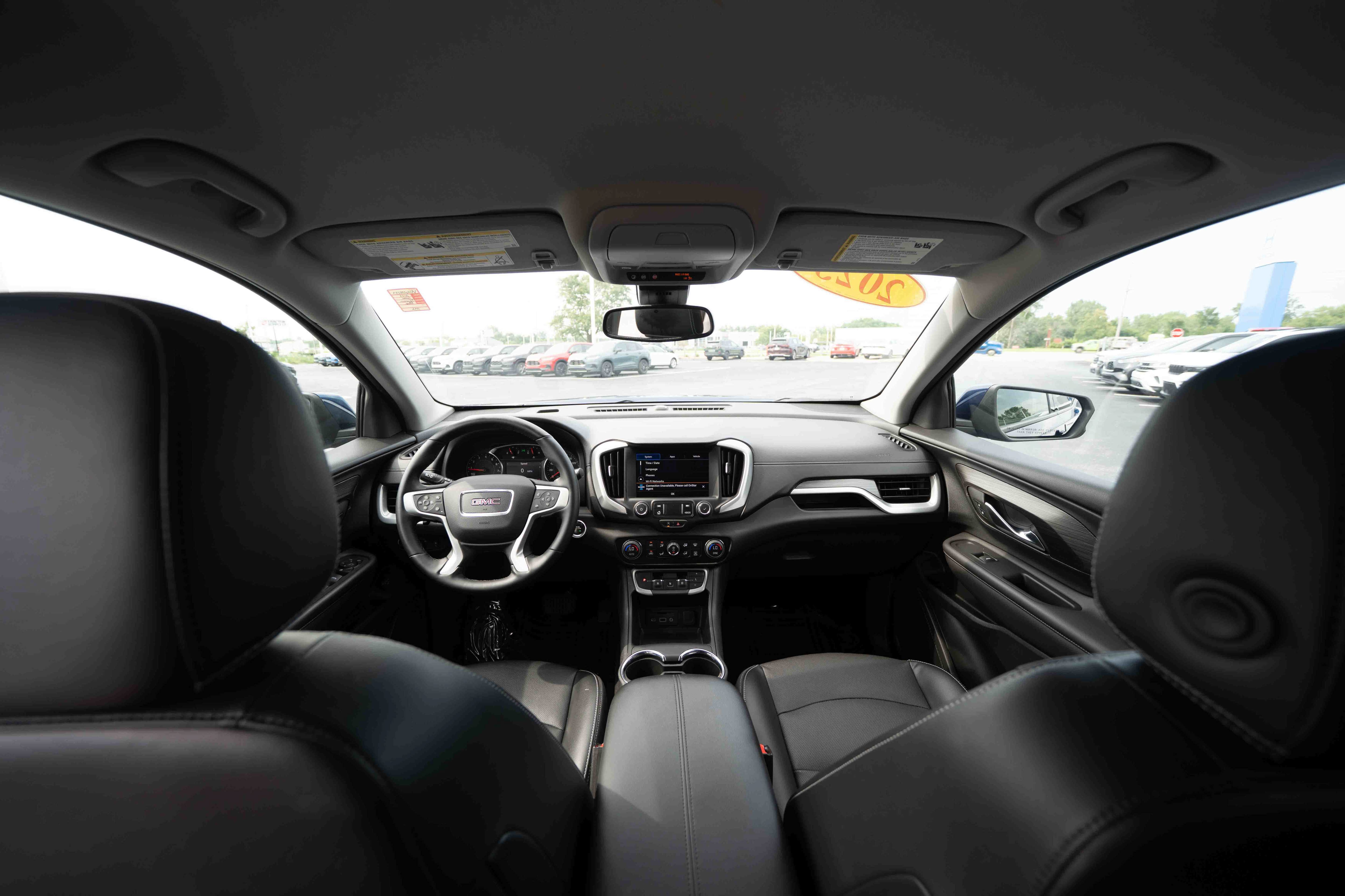 Used 2023 GMC Terrain SLT AWD/4WD image 19