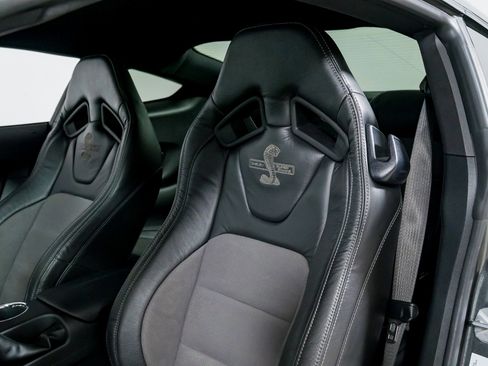 Used 2017 Ford Mustang GT Premium w/ Equipment Group 401A image 19