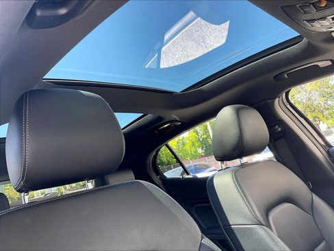 Used 2018 Mercedes-Benz GLA 250 4MATIC image 29