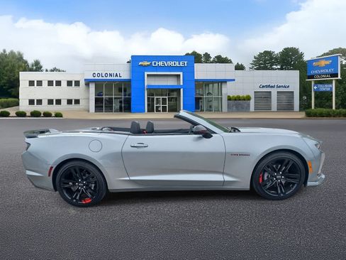 Used 2023 Chevrolet Camaro LT w/ Redline Edition RWD image 3
