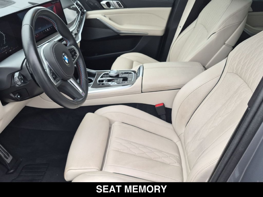 Used 2025 BMW X5 M60i AWD/4WD image 21
