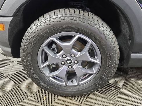 Used 2023 Ford Bronco Sport Badlands image 8