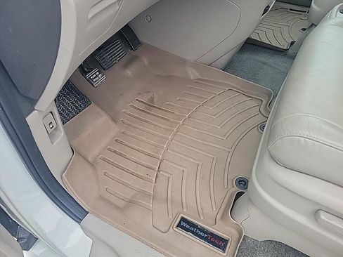 Used 2015 Honda Odyssey Touring Elite image 18