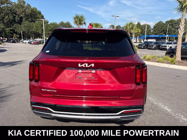 Certified 2023 Kia Sorento EX w/ Panoramic Sunroof Package FWD image 6