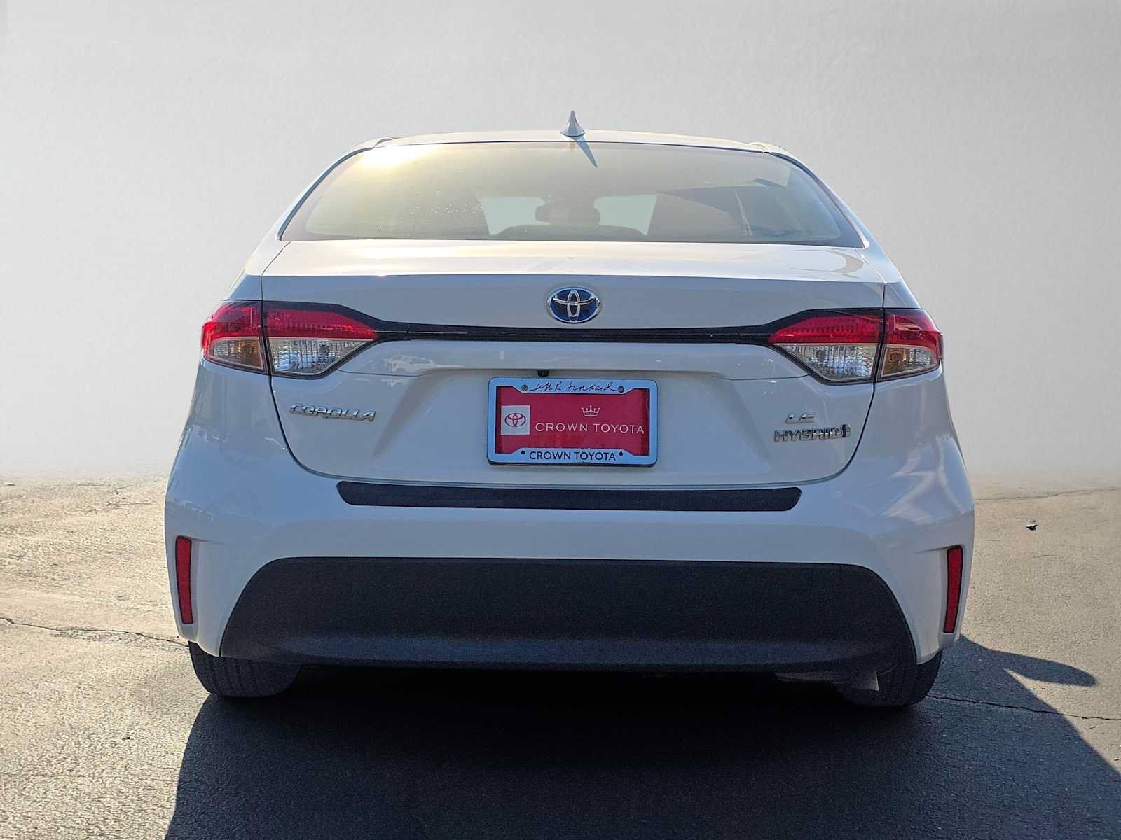 Certified 2023 Toyota Corolla LE FWD image 4