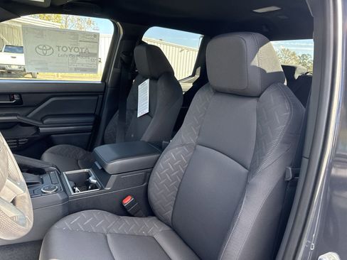 New 2024 Toyota Tacoma 2WD Double Cab image 14