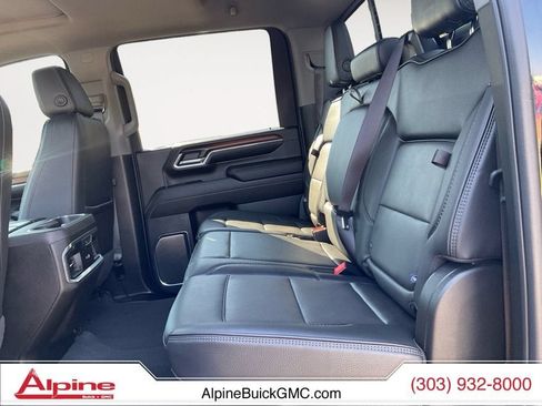 Used 2024 GMC Sierra 2500 Denali w/ Denali Reserve Package AWD/4WD image 13
