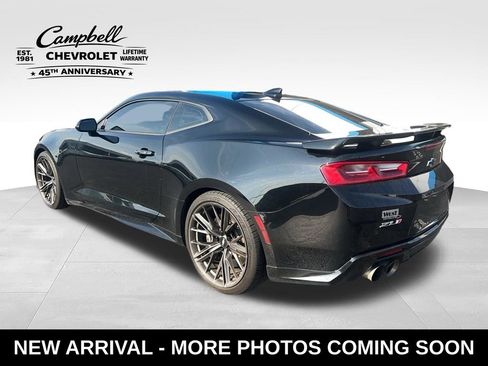 Used 2018 Chevrolet Camaro ZL1 RWD image 3