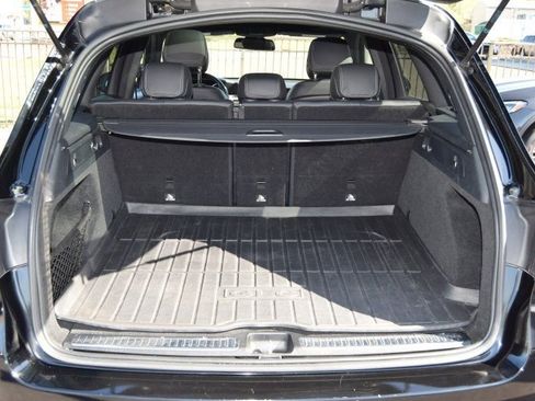 Used 2019 Mercedes-Benz GLC 300 4MATIC image 16