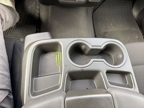 Used 2025 Chevrolet Silverado 1500 Custom image 24