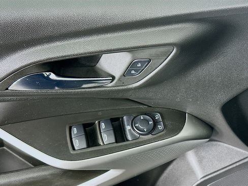 Used 2024 Chevrolet Trax RS image 15