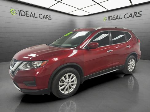 Used 2019 Nissan Rogue SV FWD image 1