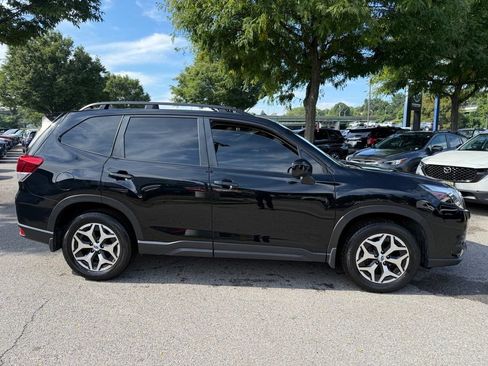 Certified 2024 Subaru Forester Premium AWD/4WD image 11