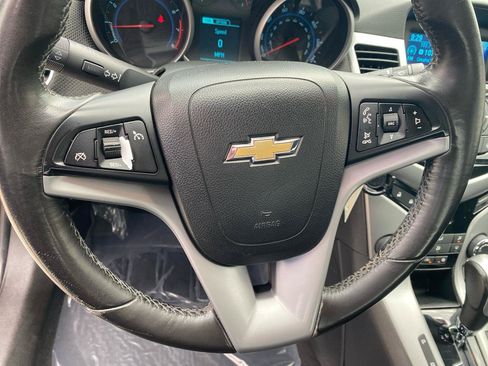 Used 2013 Chevrolet Cruze LT FWD image 17