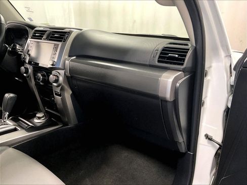 Used 2024 Toyota 4Runner SR5 Premium image 13