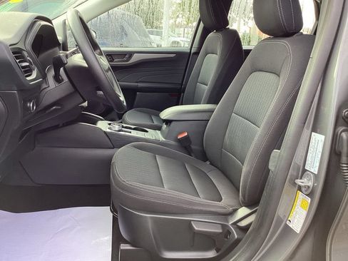 Used 2023 Ford Escape AWD image 13