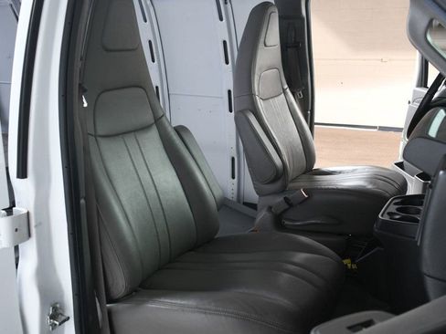 Used 2021 Chevrolet Express 2500 Extended w/ Driver Convenience Package image 14