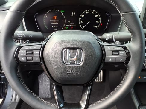 Certified 2025 Honda Civic Sport image 16