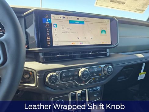 New 2026 Jeep Gladiator Mojave AWD/4WD image 22