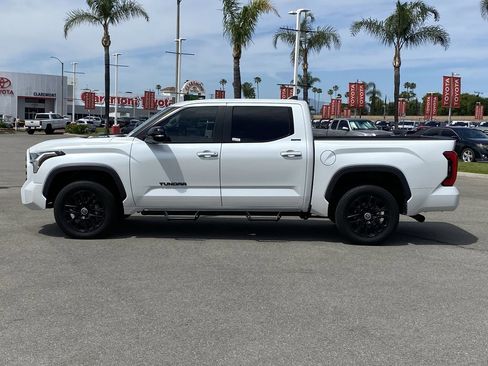 Used 2024 Toyota Tundra Limited image 2