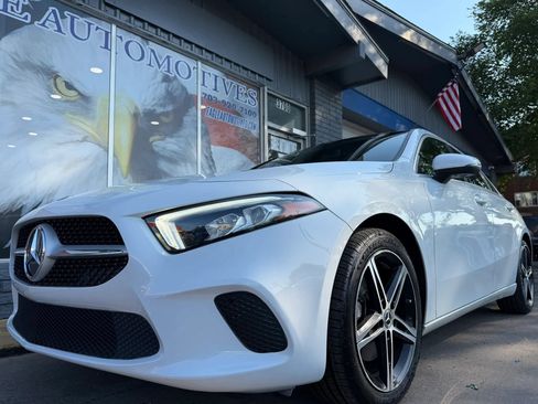 Used 2019 Mercedes-Benz A 220 4MATIC w/ Premium Package image 7