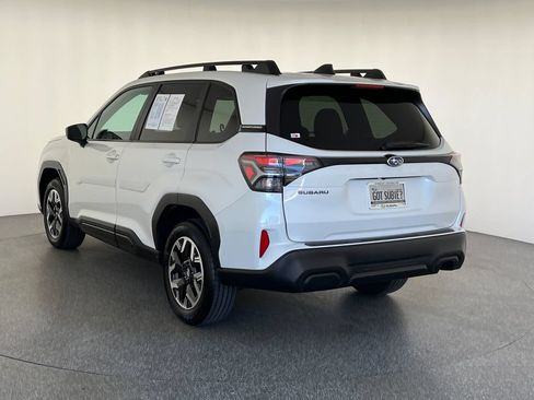 Certified 2026 Subaru Forester Premium AWD/4WD image 5