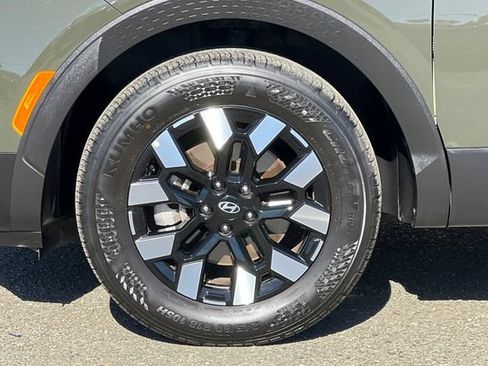 Certified 2025 Hyundai Santa Cruz SEL FWD image 32