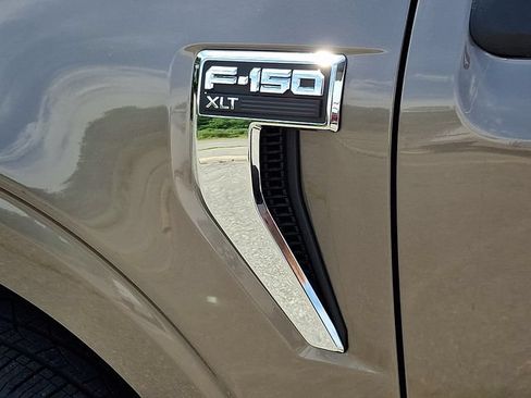 Used 2023 Ford F150 XLT AWD/4WD image 30