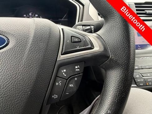 Used 2020 Ford Fusion SE FWD image 35