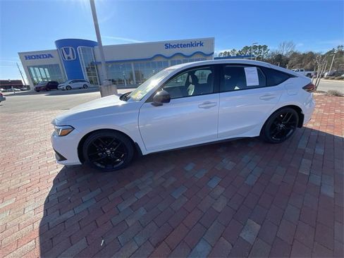 Certified 2023 Honda Civic Sport image 9