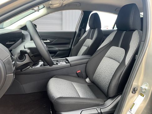 New 2026 Nissan Sentra SV FWD image 10