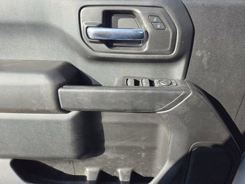 Used 2021 GMC Sierra 2500 4x4 Crew Cab w/ Convenience Package image 23