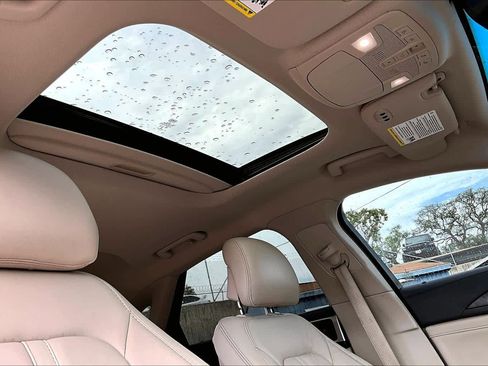 Used 2019 Lincoln MKZ Reserve w/ Reserve Plus Package image 14