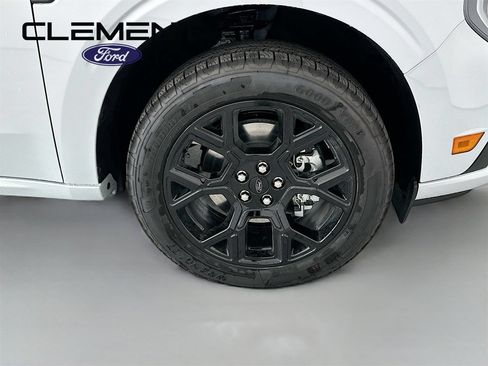 New 2026 Ford Maverick Lobo AWD/4WD image 34