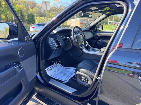 Used 2016 Land Rover Range Rover Sport Supercharged AWD/4WD image 9