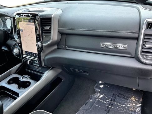 Used 2023 RAM 1500 Laramie AWD/4WD image 22