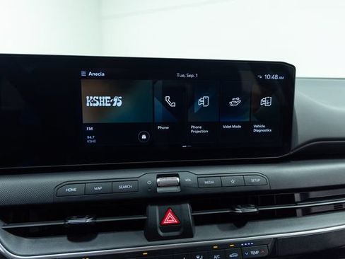 Used 2025 Kia K4 FWD image 16