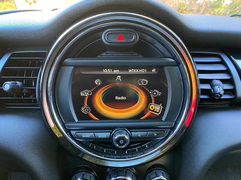 Used 2015 MINI Cooper S image 27