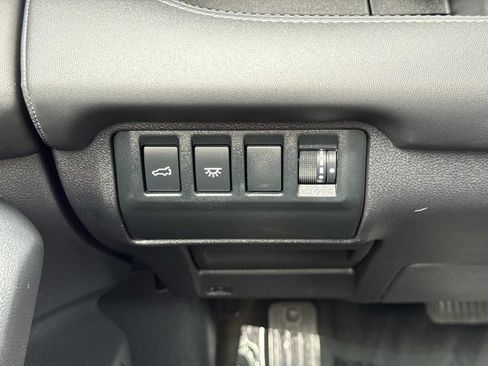Used 2024 Subaru Ascent Limited w/ Technology Package AWD/4WD image 14