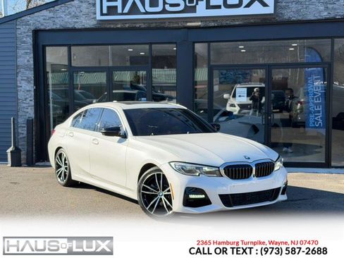 Used 2019 BMW 330i Sedan image 2