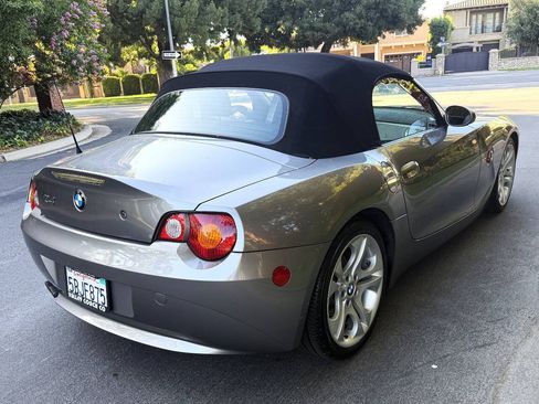 Used 2003 BMW Z4 3.0i RWD image 7