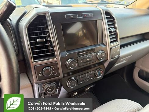 Used 2019 Ford F150 XLT w/ Equipment Group 302A Luxury AWD/4WD image 21