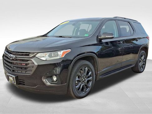 Used 2021 Chevrolet Traverse RS image 3