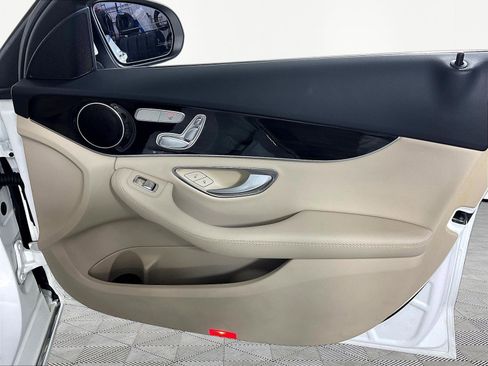 Used 2017 Mercedes-Benz C 300 4MATIC Sedan image 28